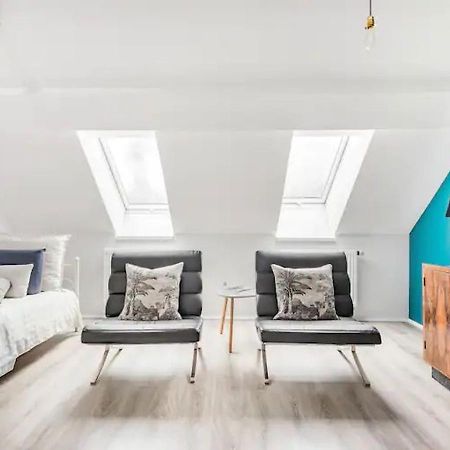 Blissful Loft Tivoli Lägenhet Ljubljana Exteriör bild